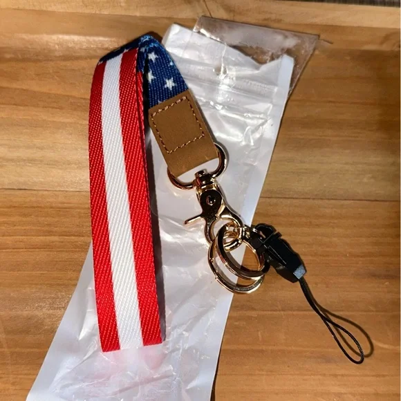 Patriotic Lanyard Keychain-NEW - Picture 2 of 3